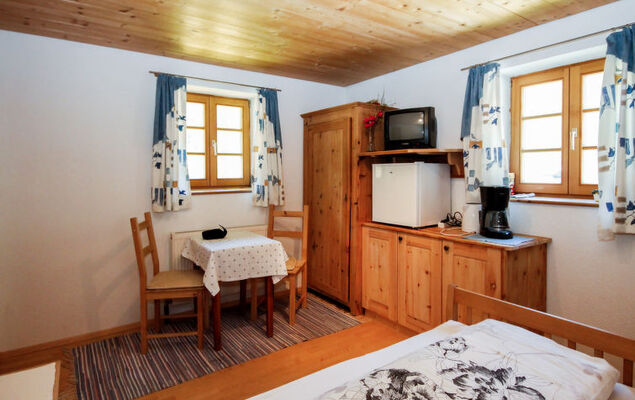 Beim Holzschnitzer - Photo 2